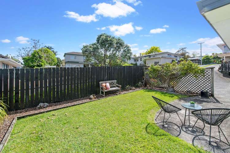 2/49 Selwyn Crescent Forrest Hill_15