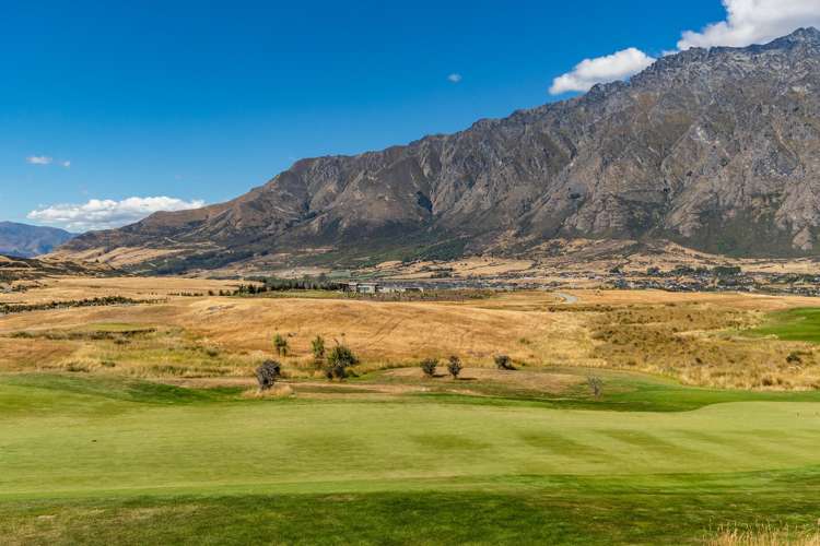 3 Water Race Lane Jacks Point_16