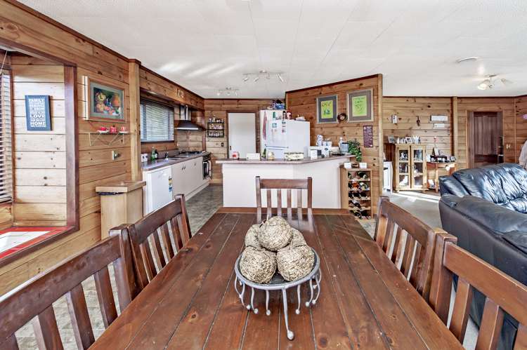 4/1132 West Coast Road West Melton_18