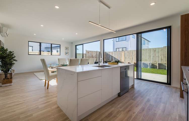 51 Greenfinch Road Hobsonville_4