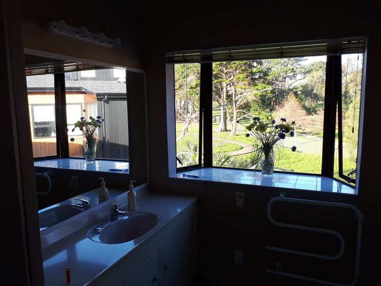 681b Hillsborough Road Mount Roskill_4