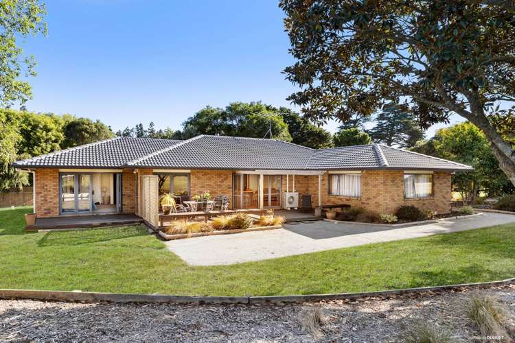 9 Awaroa Stream Drive Waiuku_21