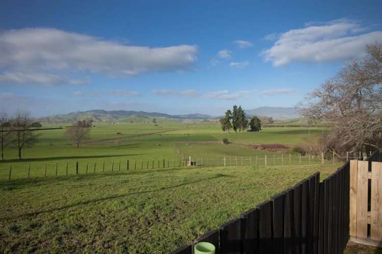 2996 Cambridge Road Rotoorangi_13