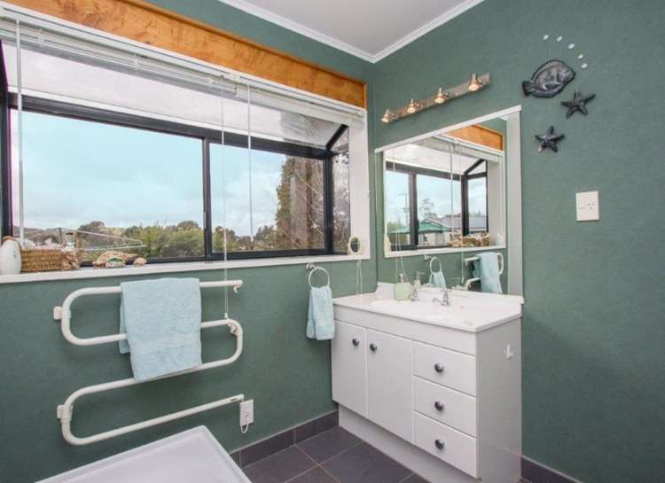 814b State Highway 2 Opaki_12