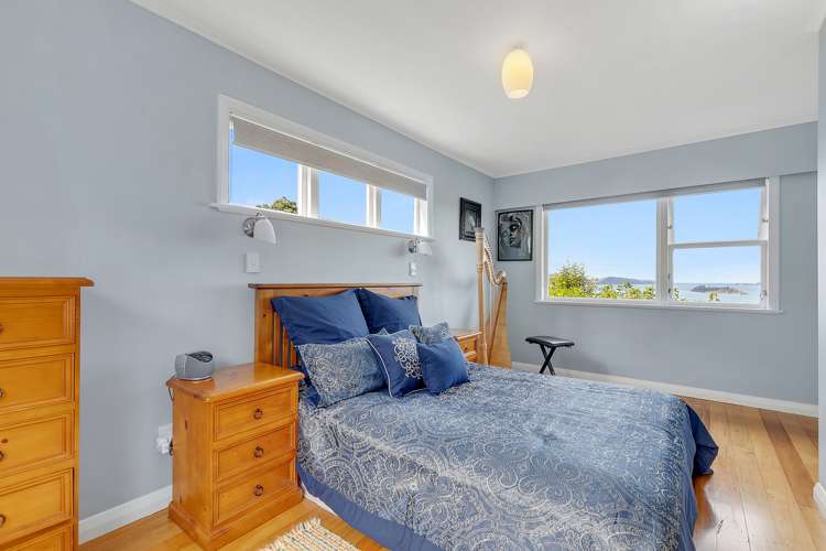 115 Dowse Drive Maungaraki_11