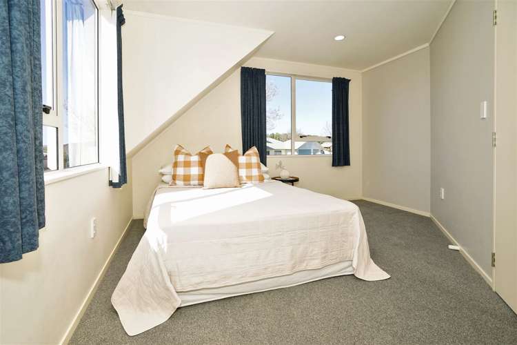 37 Millthorpe Crescent Pukete_17