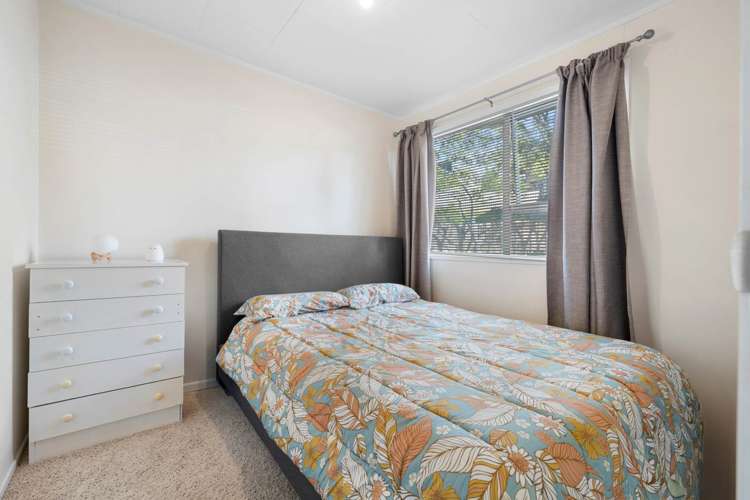20a Regency Place Sunnynook_7