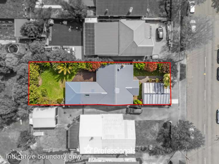 143 Whites Line East Waiwhetu_22