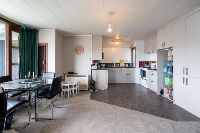 1 Hazel Avenue Caversham_4