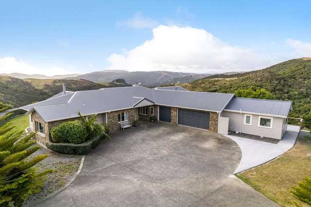 207 Harris Road Judgeford_1