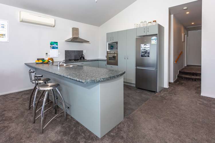 208 Russell Bruce Place Onemana_10