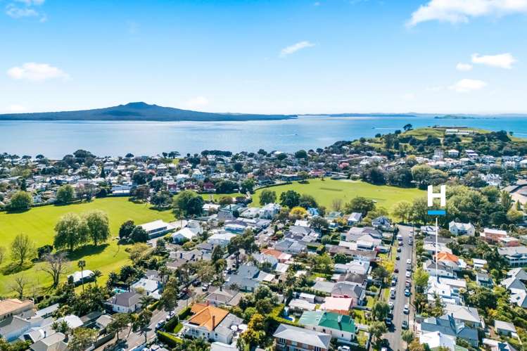 14 Domain Street Devonport_30