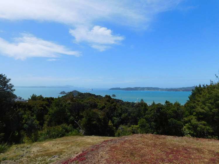 70 School Road Paihia_36
