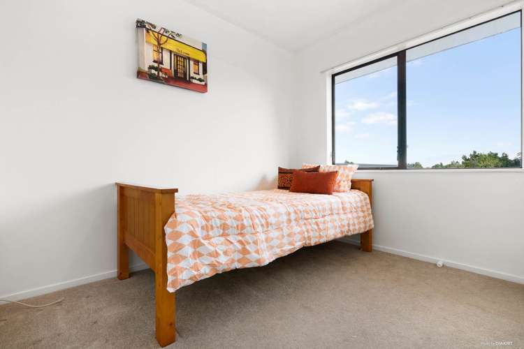 1/15 Coubray Place Botany Downs_7
