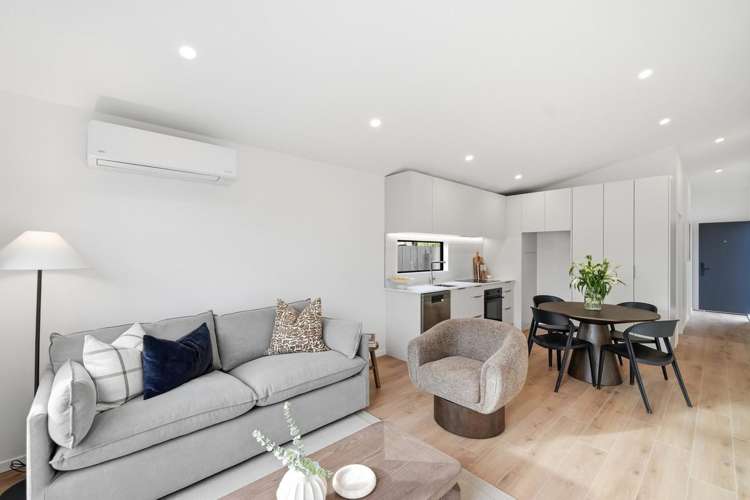 7/232 Geraldine Street_2