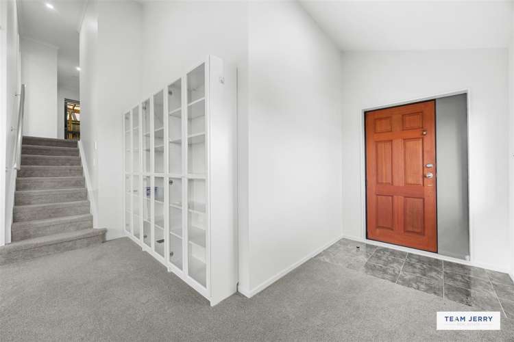 28 Fairchild Avenue Goodwood Heights_6