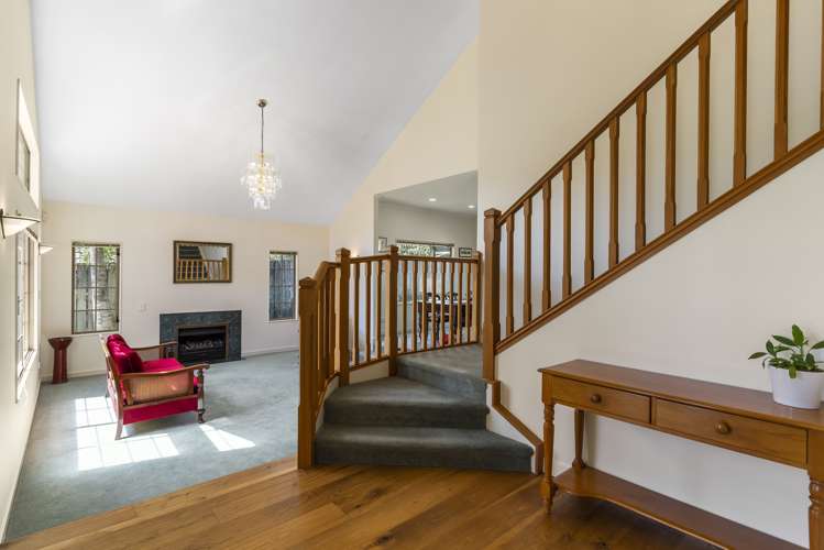 2 Hogarth Rise West Harbour_23