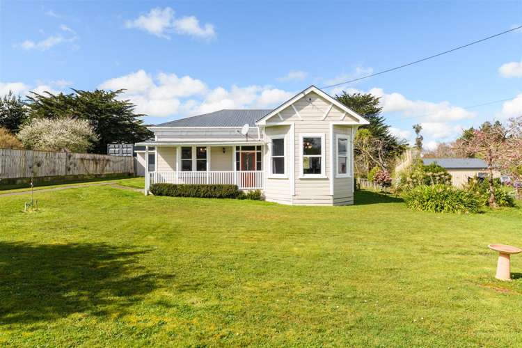 8 Ngareta Street Marton_31