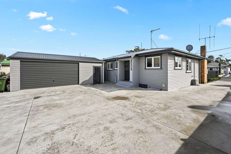 18 Bruce Avenue Glenview_1