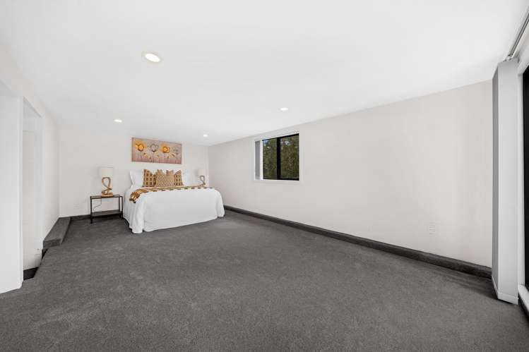 120 Flanshaw Road Te Atatu South_22