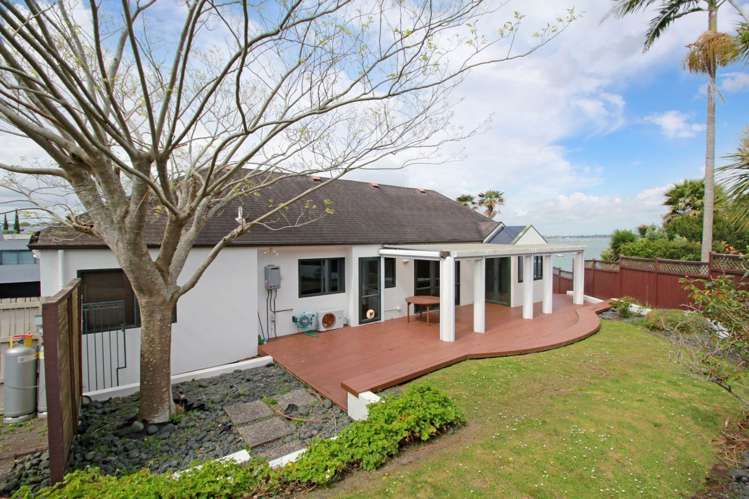 10 Whitcombe Road Bucklands Beach_9