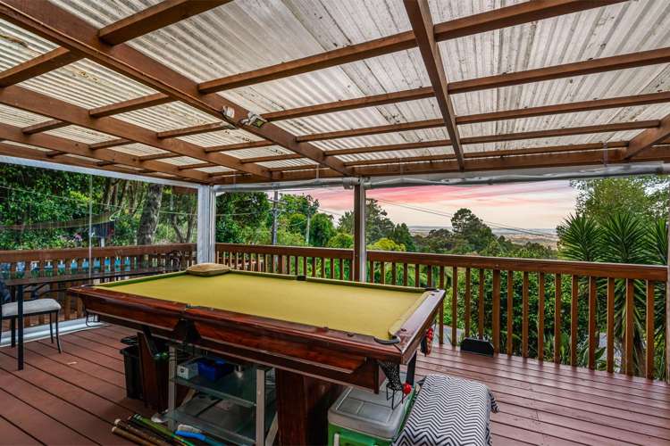 894 West Coast Road Waiatarua_10