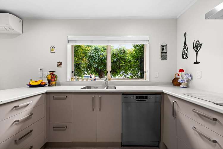 34 Avondale Road Taradale_8