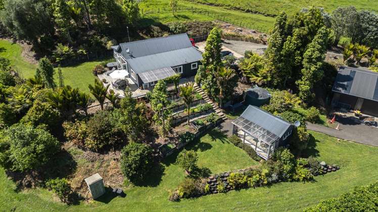 37 Kapowai Road Coroglen_8