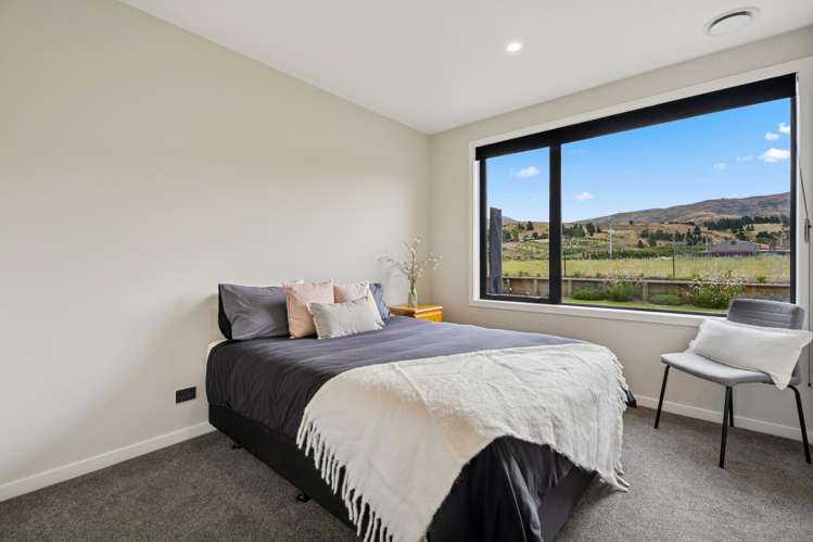 93 Magnum Drive Cromwell_16