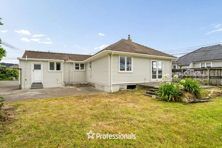 19 Kowhai Street Naenae_16
