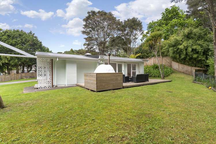 246 Glengarry Road Glen Eden_18