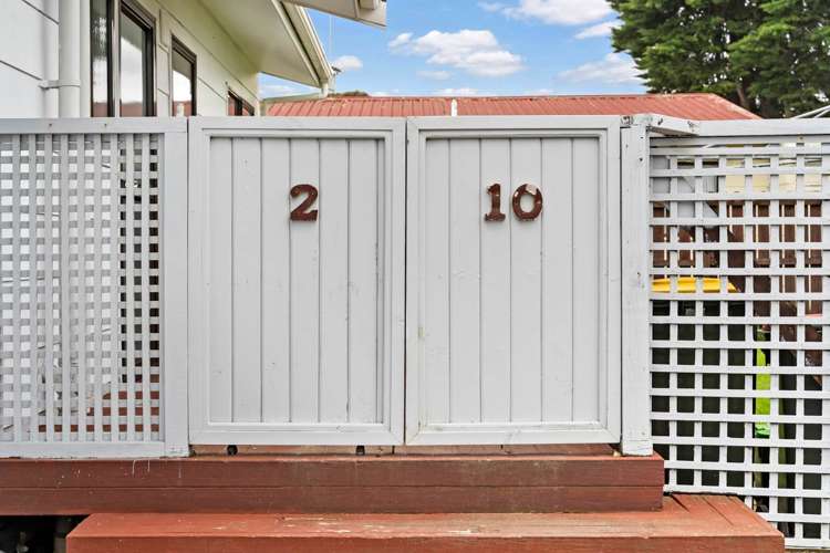 2/10 Trevor Hosken Drive Wiri_16