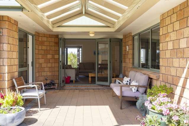 8 Belvedere Grove Rangatira Park_4
