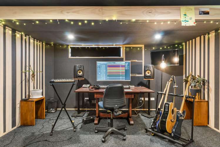 153 John Burke Drive Aotea_24