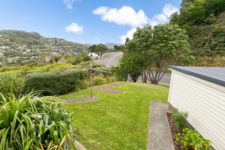 2A Downing Street Crofton Downs_15