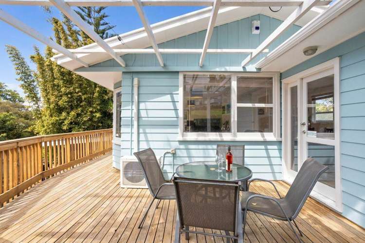 88 Willerton Avenue New Lynn_16