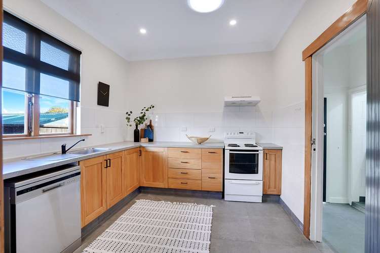 123 Grey Street Hamilton East_8