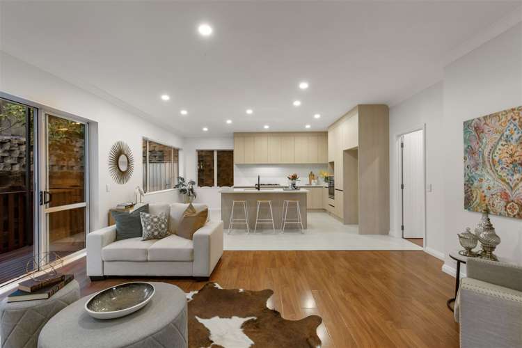 38 Jane Eyre Drive Somerville_34