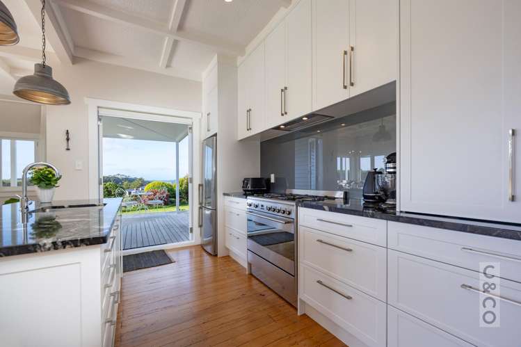 93 Alf Access Road Helensville_18