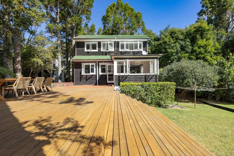 353 Titirangi Road Titirangi_1