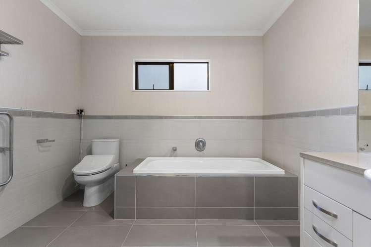 58 Mission Heights Drive Flat Bush_10