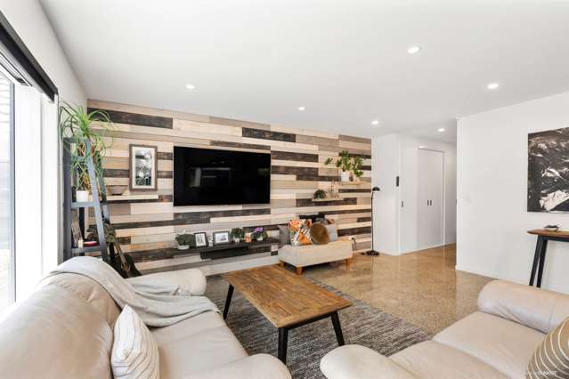 83 Fernhill Way Oteha_4