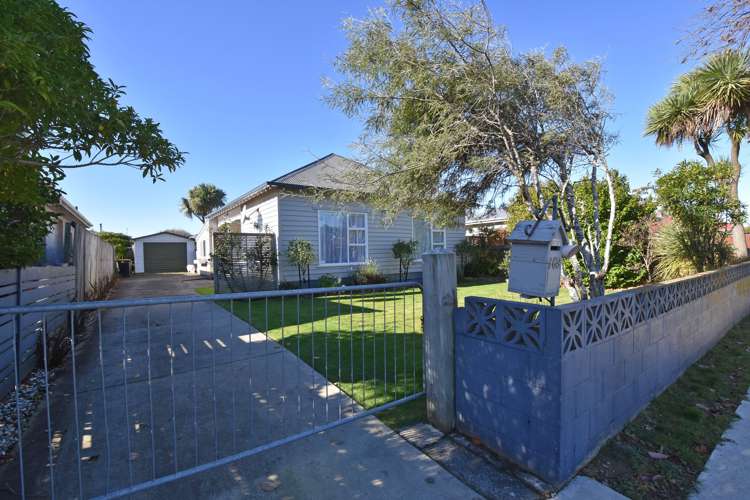 169 Bamborough Street Richmond_17