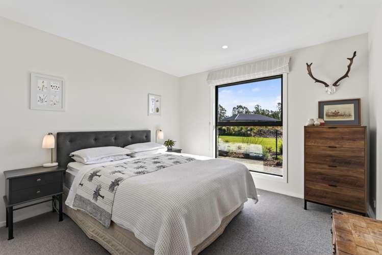 215 Creyke Road Darfield_13