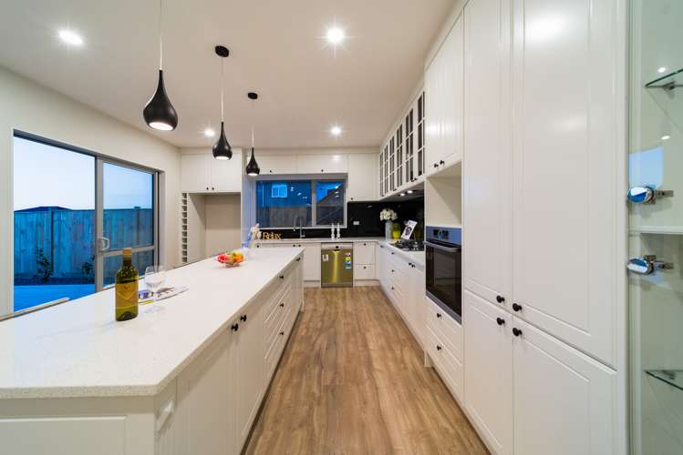 31 Lisnoble Road Flat Bush_22