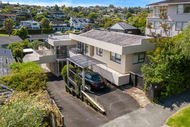 1 & 2/66 Allum Street_4