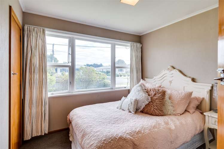 42 Harold Holt Avenue Onekawa_9