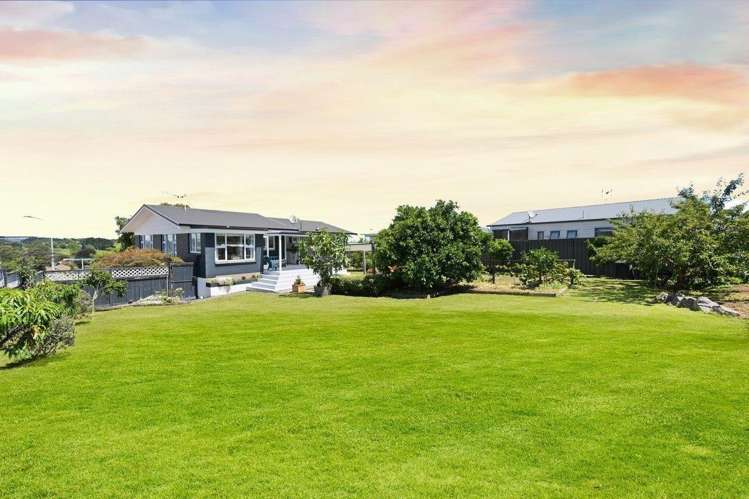 2 Mountain View Drive 11385_11