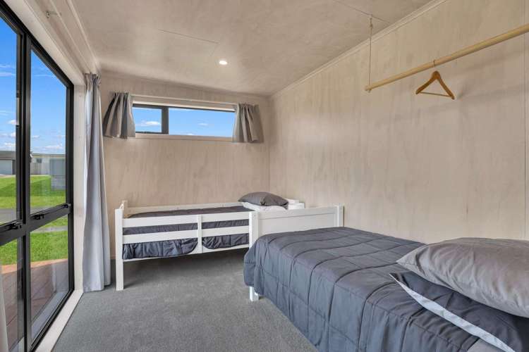 142 The Fairway Matarangi_4