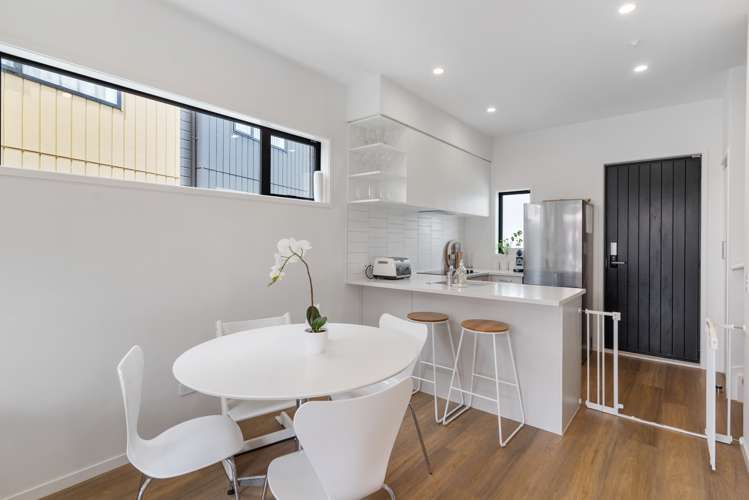 22/47a Huntington Drive Huntington Park_4